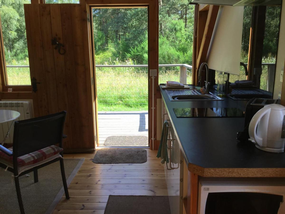 Вилла Caledonian Glamping Cannich Экстерьер фото